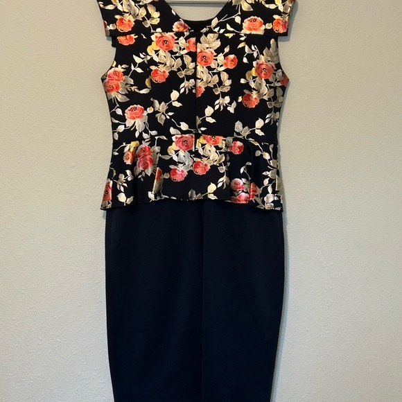 Size 12P. Brand Enfocus Petite. Navy Blue/Pink/Gold Floral. Peplum Style. New! - Picture 2 of 8